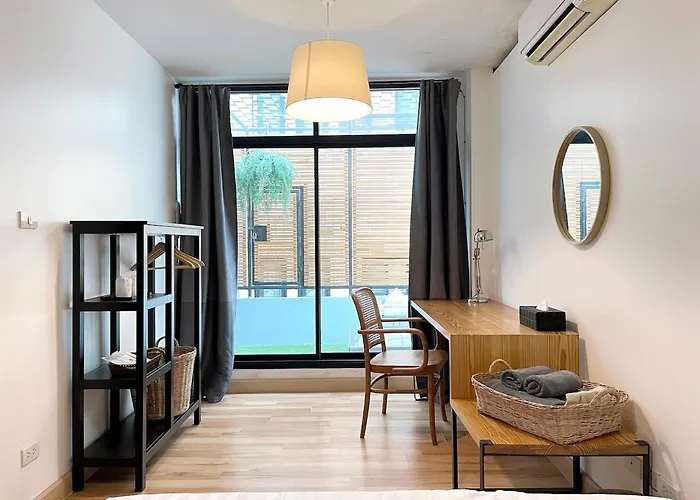 Holiday home Velin Samsen - Entire House With 3 Bedrooms Near Old Town *